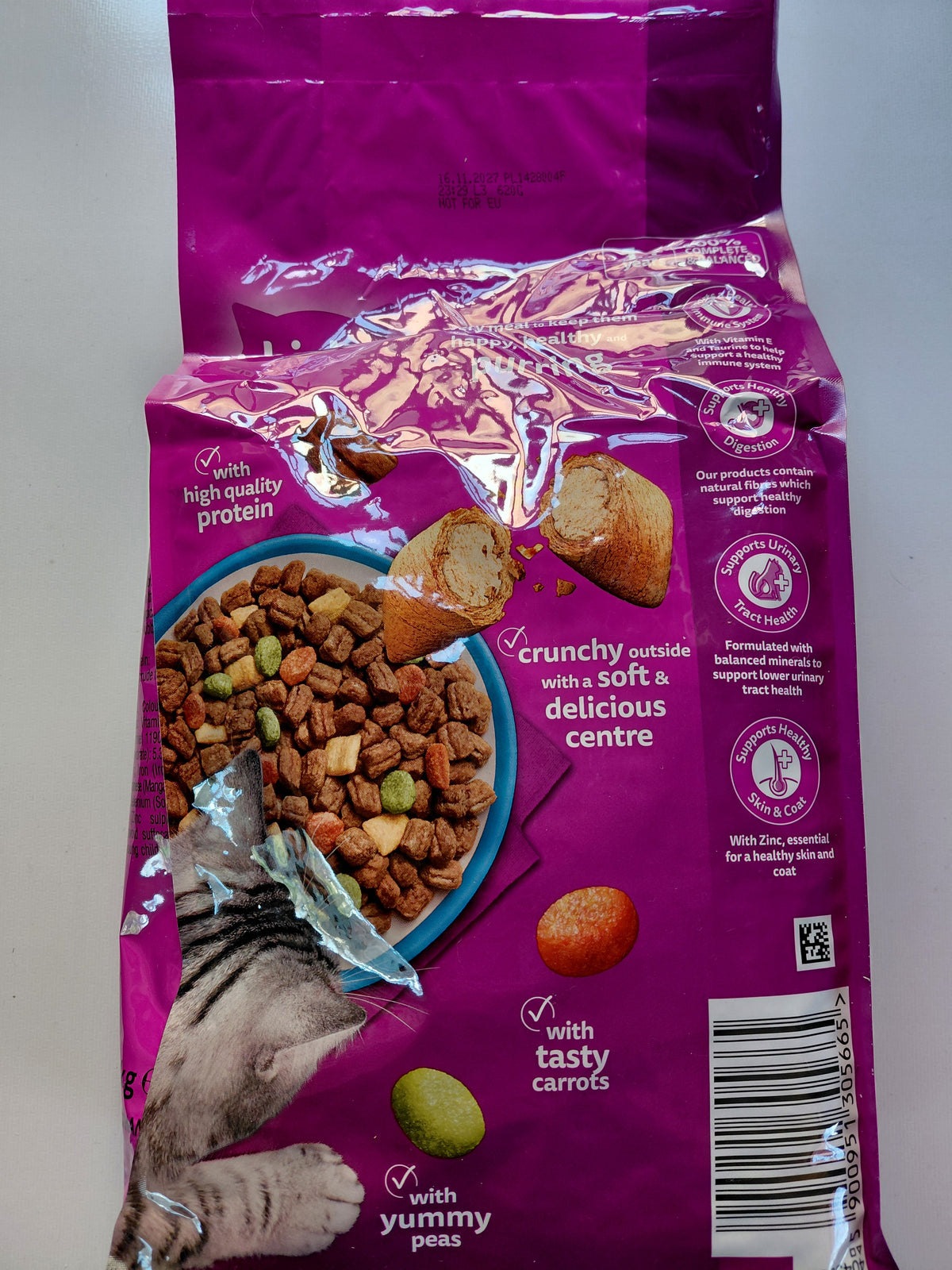 WHISKAS 1+ Chicken Complete Dry Cat Food – 1.9kg